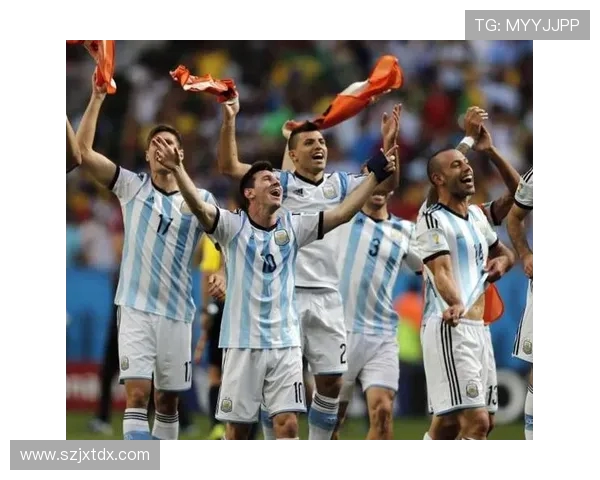 IG与T1激战正酣赛场风云再起谁能问鼎全球总决赛冠军桂冠